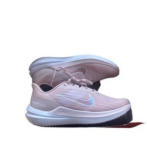 Nike Winflo 9 Women's Road Running Shoes